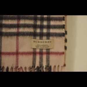 100% Cashmere Burberry Scarf